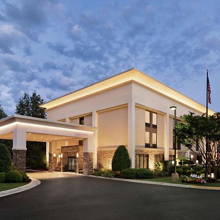 Hampton Inn Richmond/Ашленд Экстерьер фото
